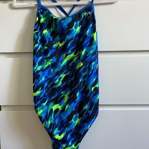 TYR women’s castaway diamond fit swimsuit.